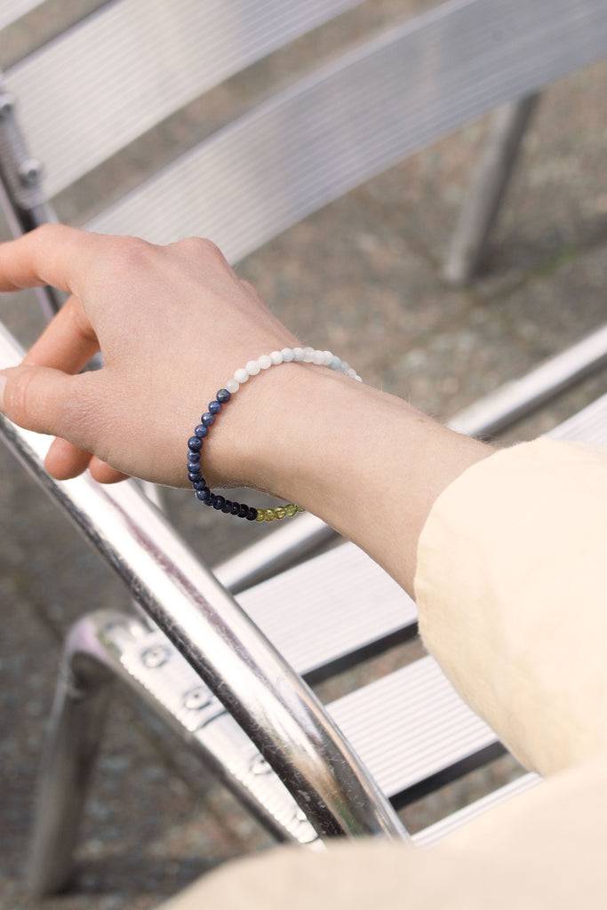 JUKSEREI BIRTHSTONE BUNGEE BRACELET · CUSTOMIZED Auslauf
