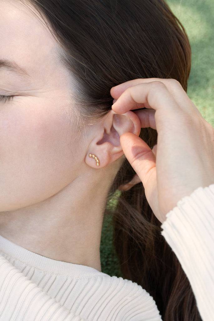 JUKSEREI BONBON EAR STUDS Günstiger Verkauf