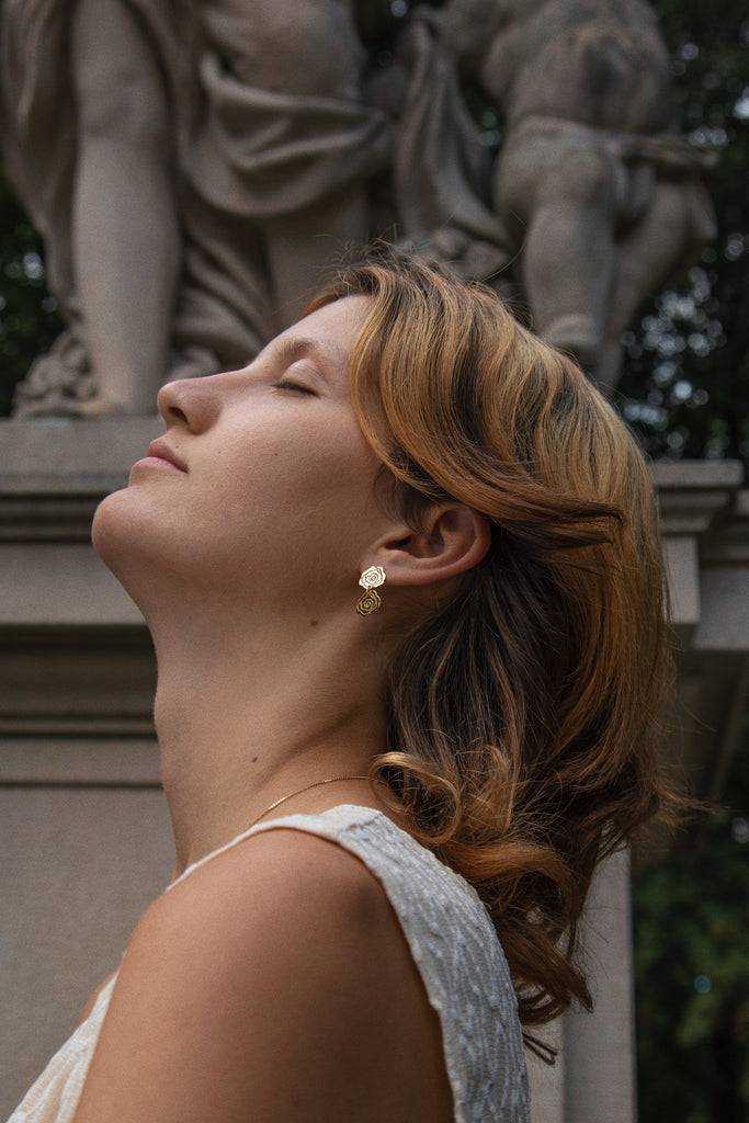 JUKSEREI ROSE DUO EARRINGS Online
