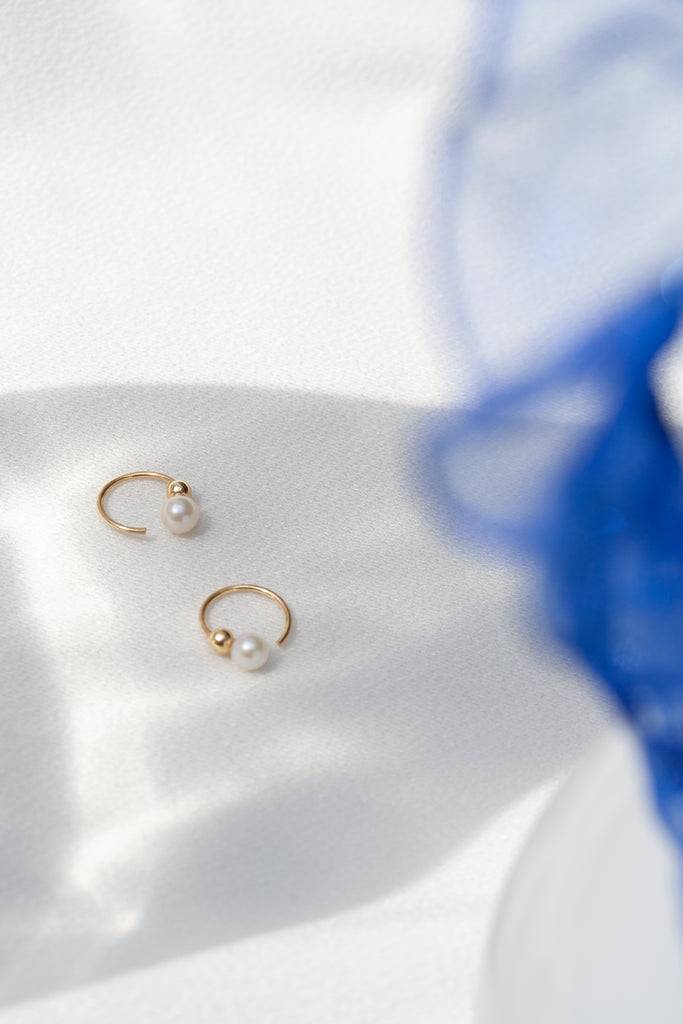 JUKSEREI VOYAGE BUBBLE TWIST EARRINGS Outlet