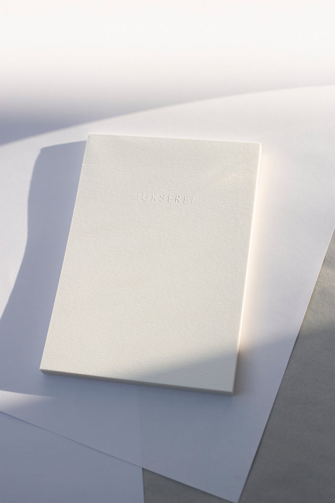 JUKSEREI NOTEBOOK WHITE · B-STOCK Outlet