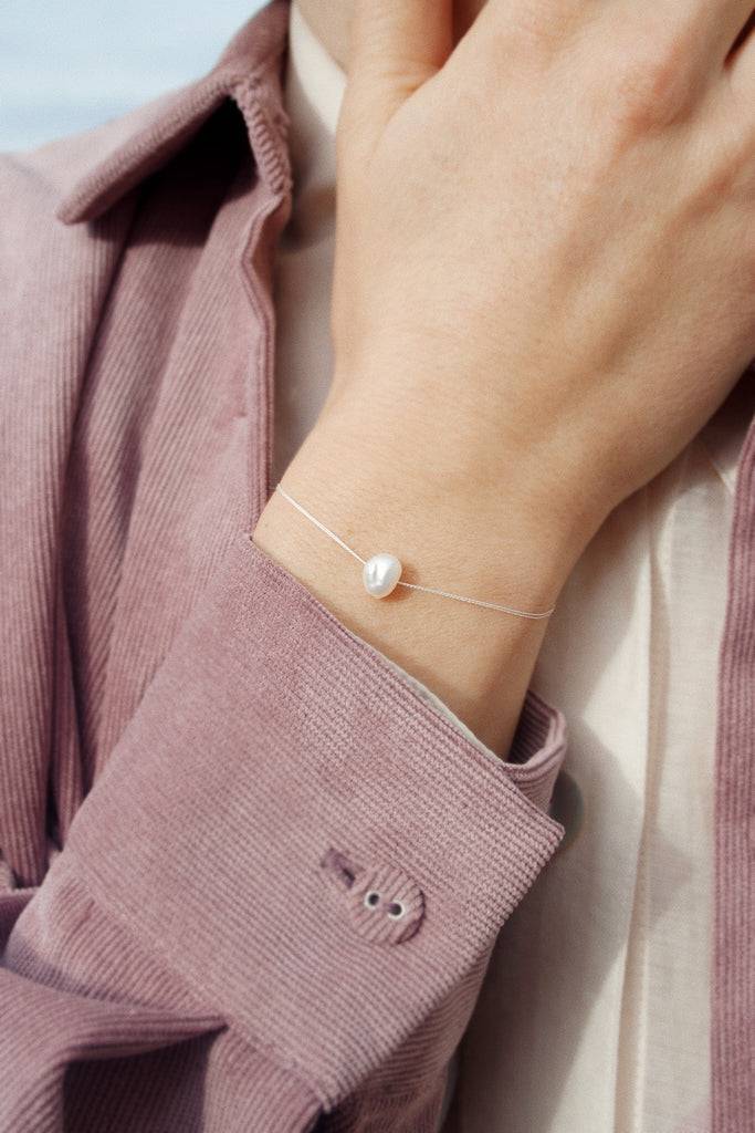 JUKSEREI GOOD LUCK BRACELET PEARL Verkauf