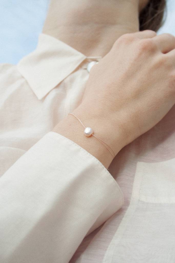 JUKSEREI GOOD LUCK BRACELET PEARL Verkauf
