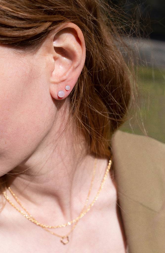 JUKSEREI DAWN EAR STUDS MINI Hotsell