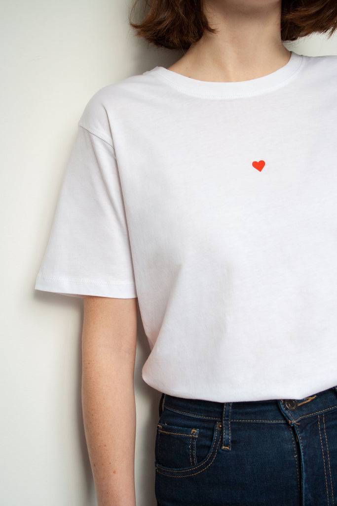 JUKSEREI HEART T-SHIRT Blitzverkäufe