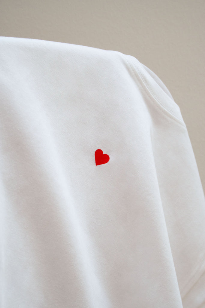 JUKSEREI HEART T-SHIRT Blitzverkäufe