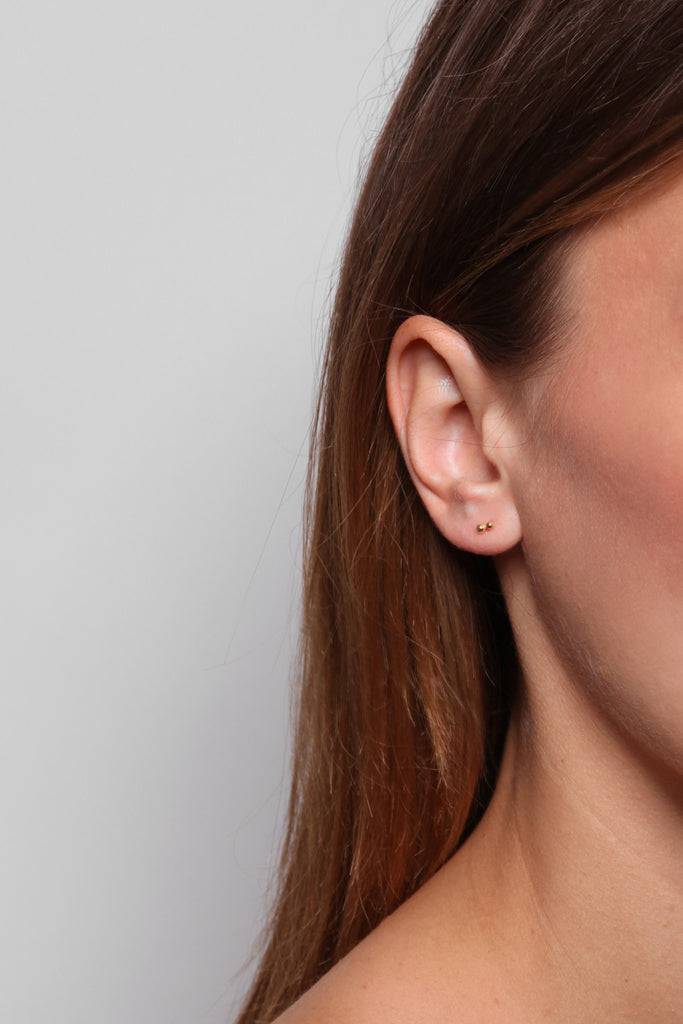 JUKSEREI POLLEN EAR STUDS Angebote
