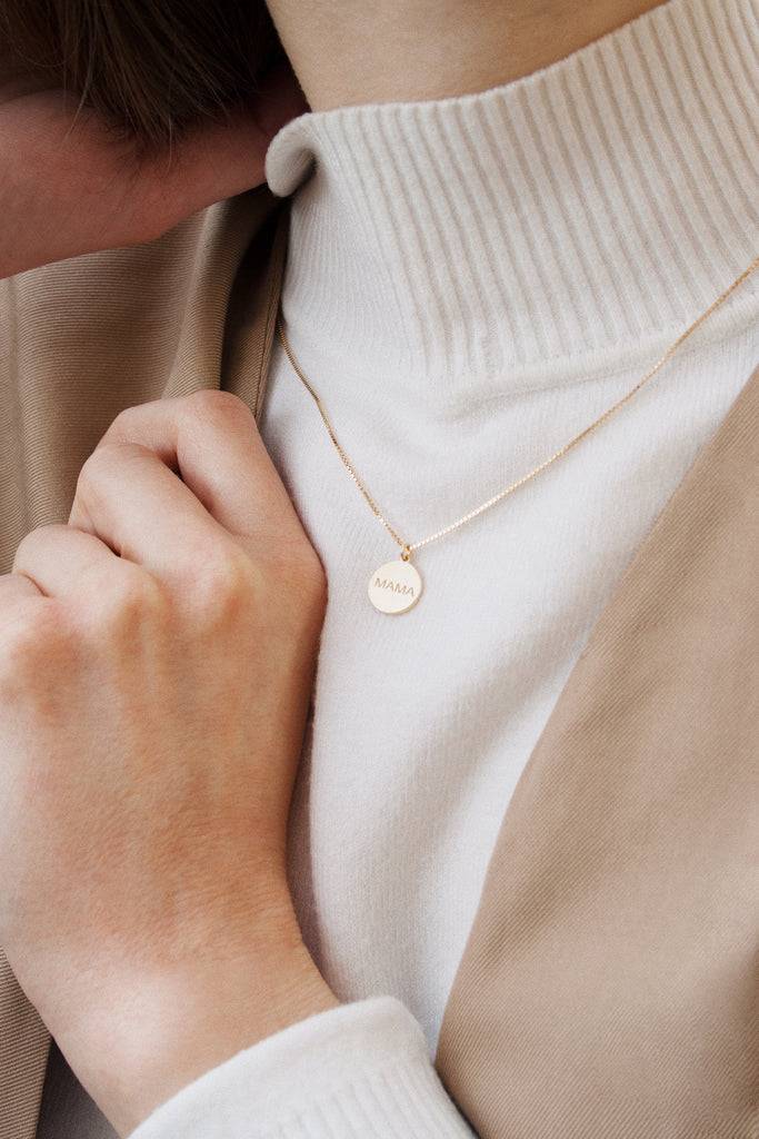 JUKSEREI MAMA NECKLACE Schlussverkauf