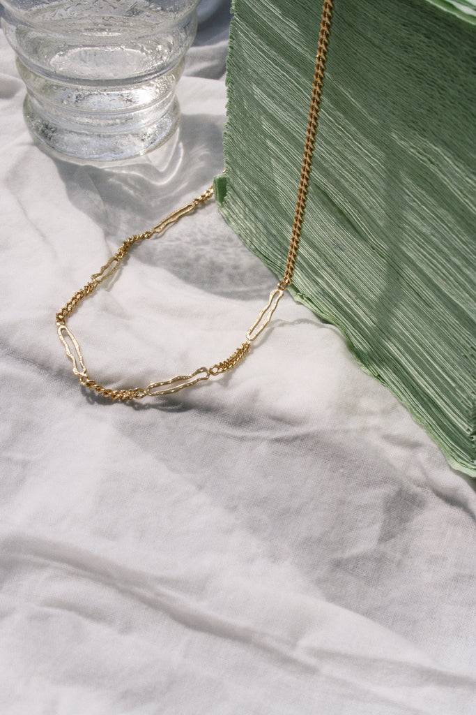 JUKSEREI ISLA NECKLACE Blitzverkäufe