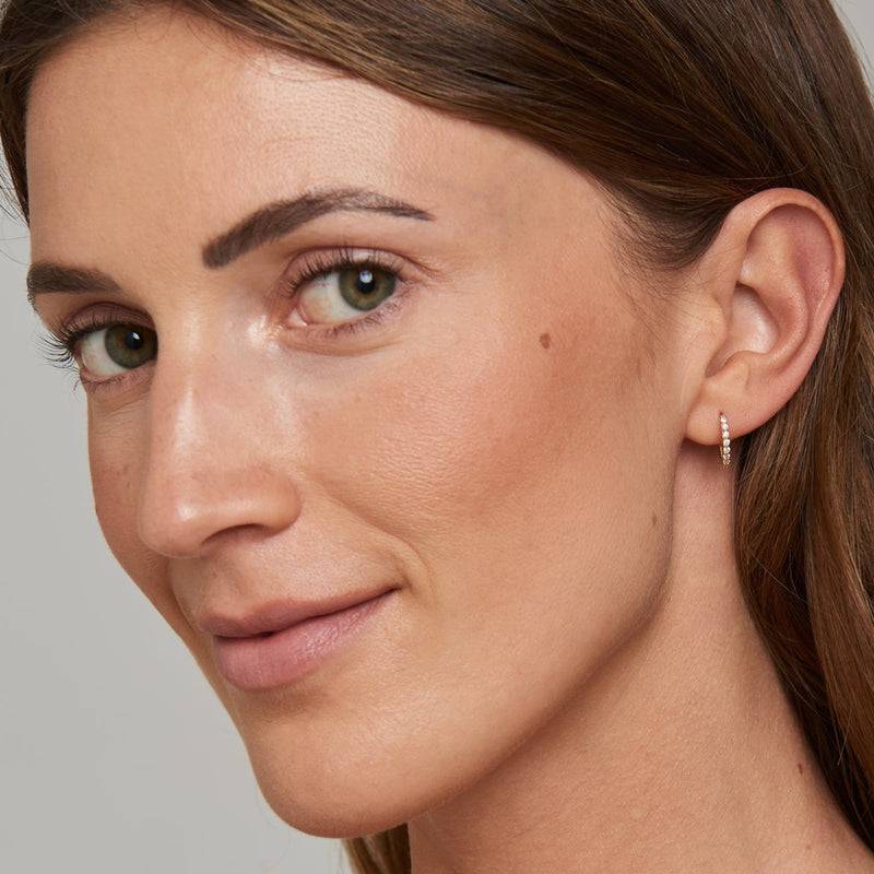 Mosuo Jewellery Mini Diamant Creole mit Nazar Auge im Angebot