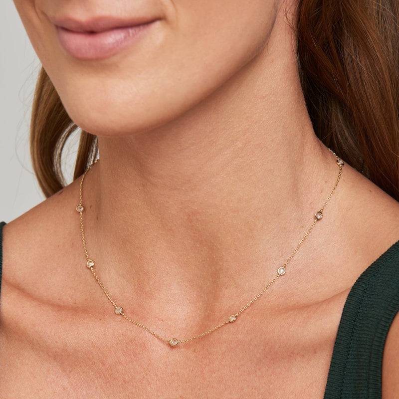 Mosuo Jewellery Halskette mit Steinen Blitzverkäufe