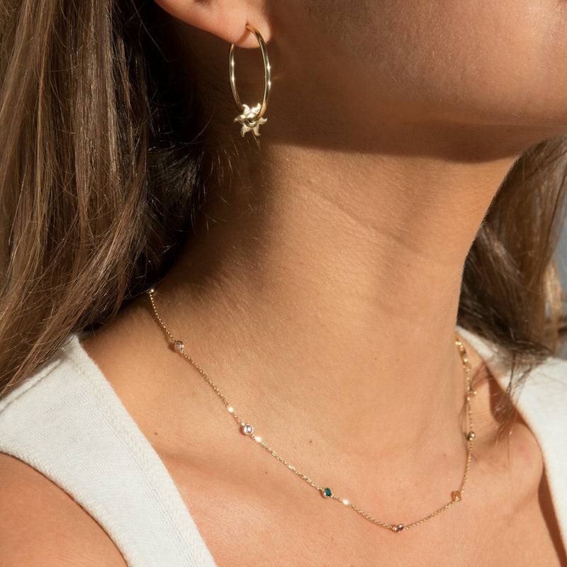 Mosuo Jewellery Regenbogen Halskette mit Steinen Verkauf