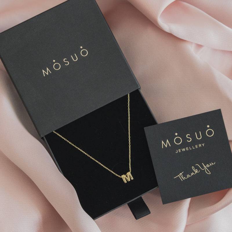Mosuo Jewellery Diamant Buchstaben Halskette “M” - Vermeil Blitzverkäufe