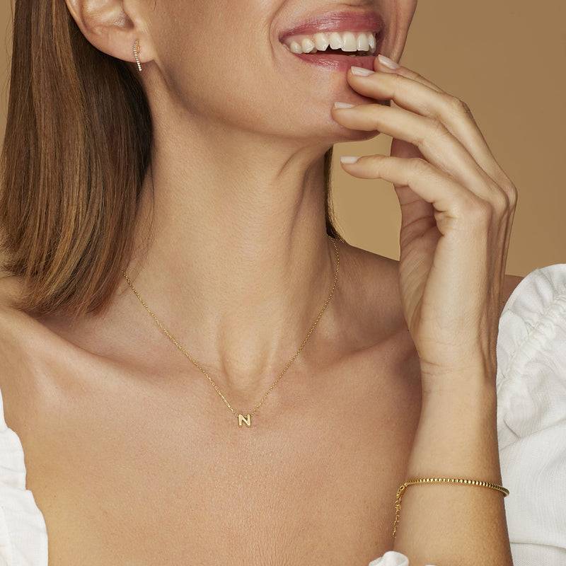 Mosuo Jewellery Diamant Buchstaben Halskette “N” - Vermeil Online