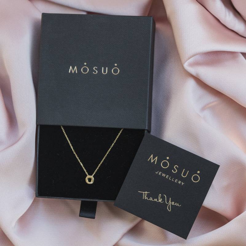Mosuo Jewellery Diamant Buchstaben Halskette “O” - Vermeil Outlet