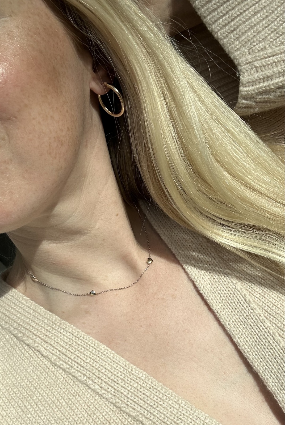Nina Kastens Bicolor Heart Choker Meist gekauft