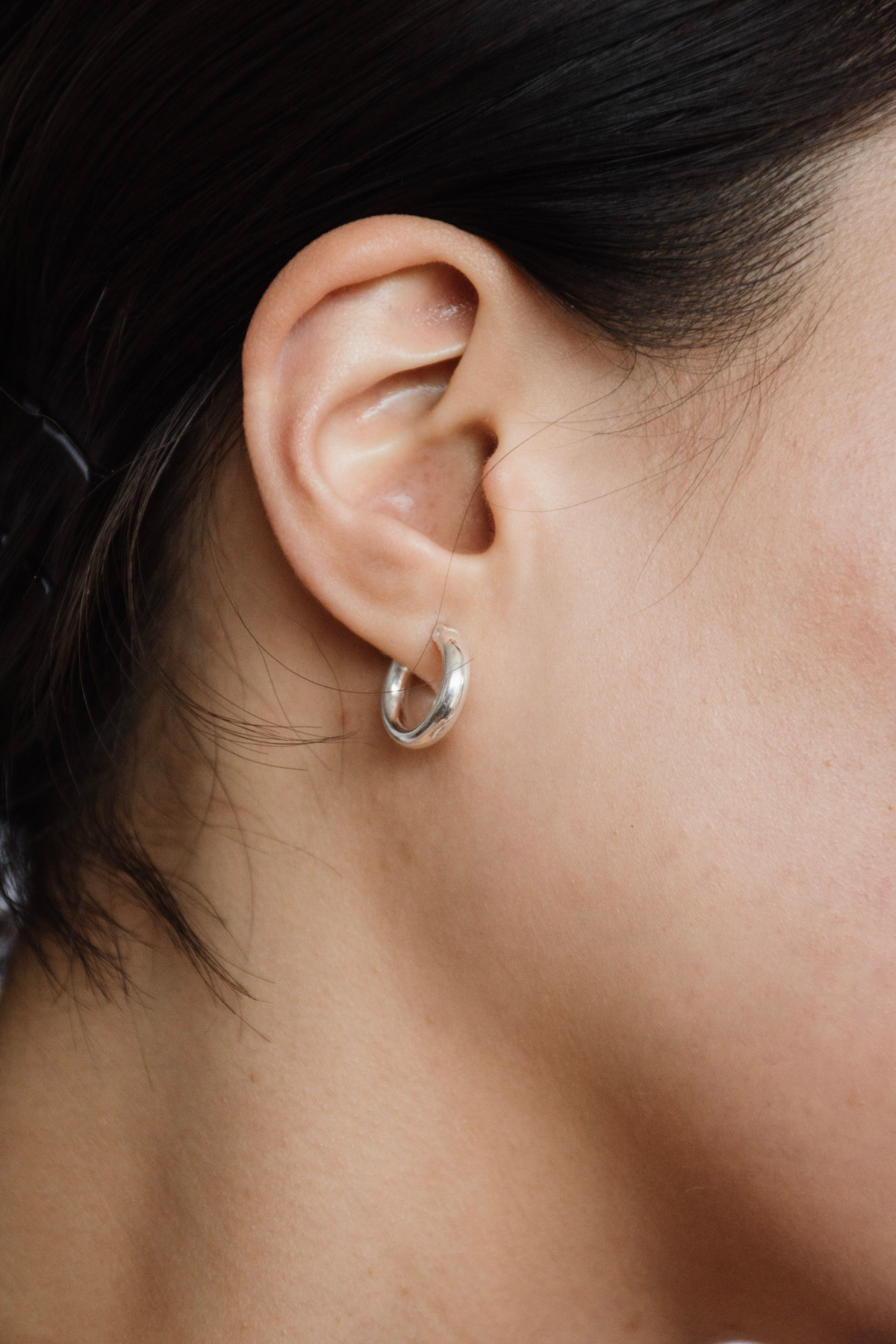 Nina Kastens Essential White Gold Hoops Small Angebote
