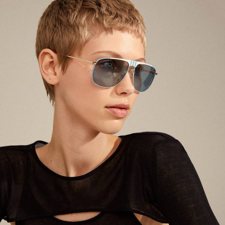 Pilgrim YANARA Sonnenbrille Blau/Gold Online
