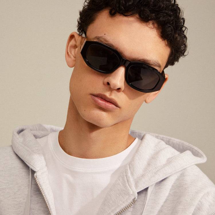 Pilgrim ZAYN Recycelte Sonnenbrille Schwarz/Gold Verkauf