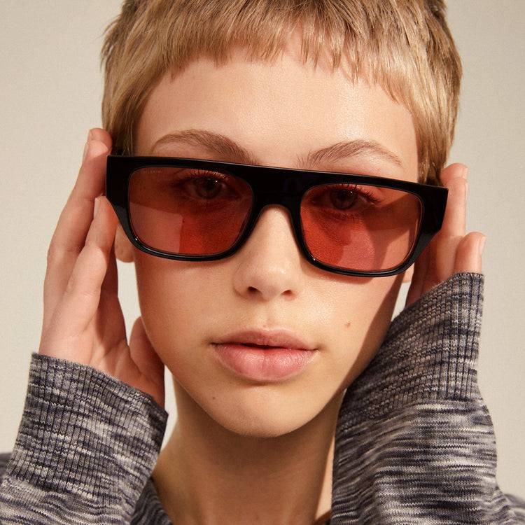 Pilgrim ENIEL Recycelte Sonnenbrille Schwarz/Gold Outlet