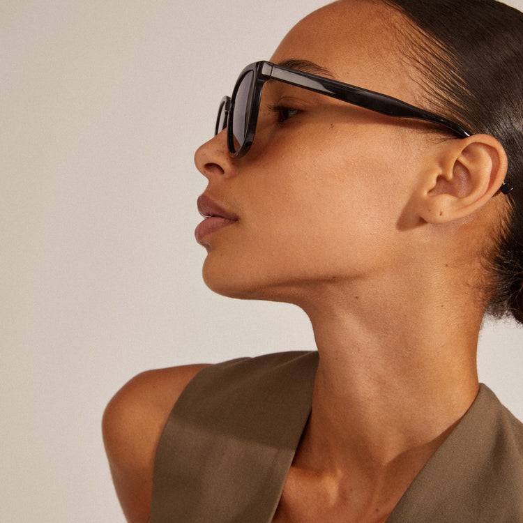 Pilgrim JAMILA recycelte Sonnenbrille schwarz Verkauf