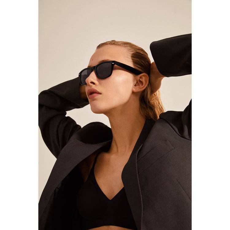 Pilgrim REESE Sonnenbrille im Retro-Stil schwarz Fabrikverkauf