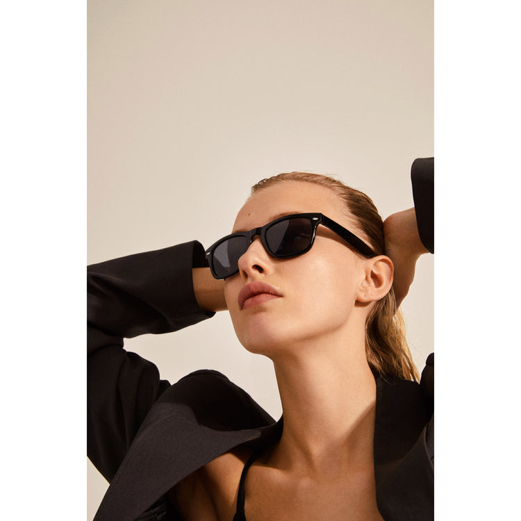 Pilgrim REESE Sonnenbrille im Retro-Stil schwarz Fabrikverkauf