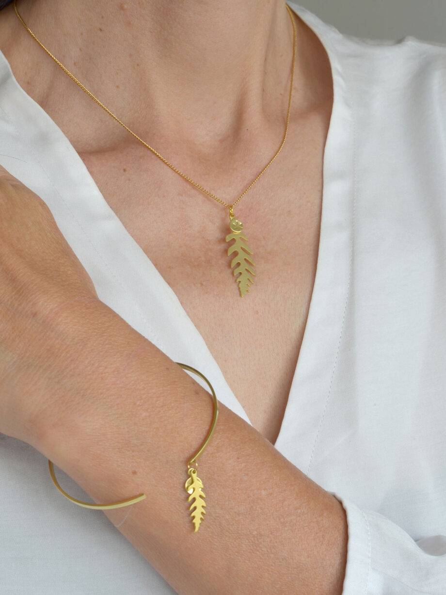 Renna Deluxe Lange goldene Kette mit Farn Angebote