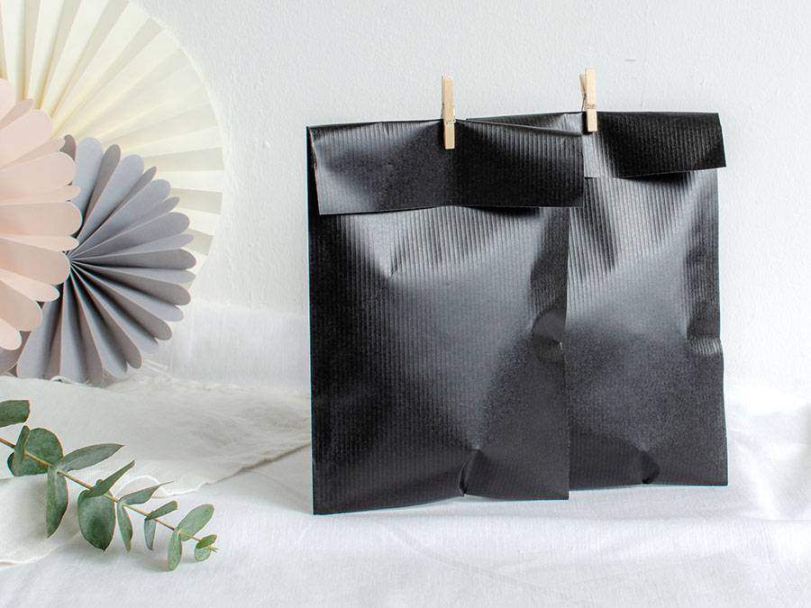 Renna Deluxe Papiertüten Schwarz