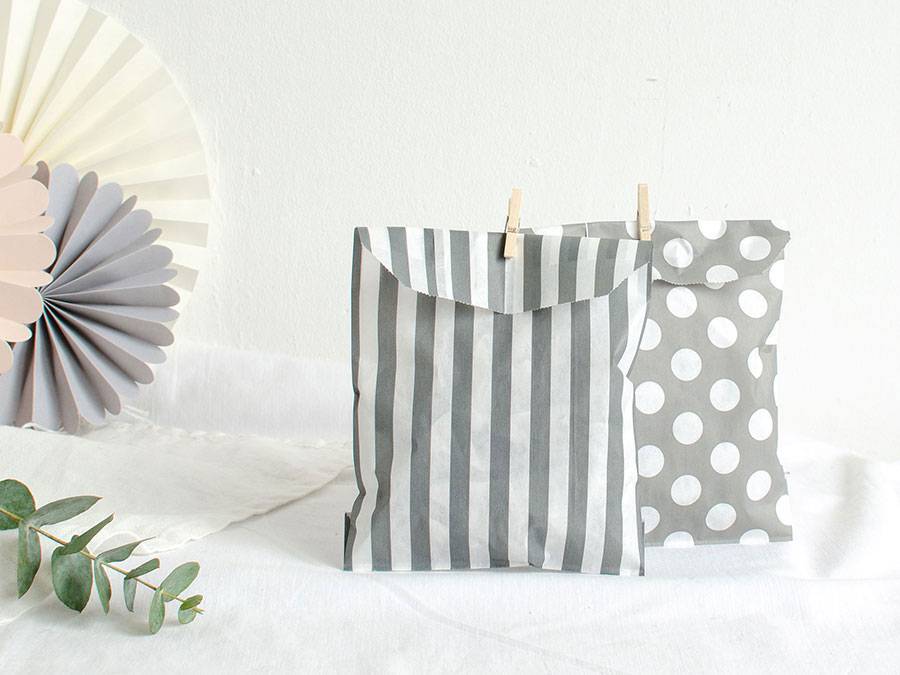 Renna Deluxe 50 Papiertüten viele Farben Auslauf