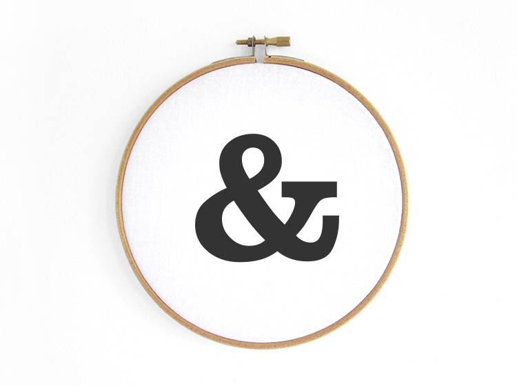 Renna Deluxe UND _ Bild im Stickrahmen Online