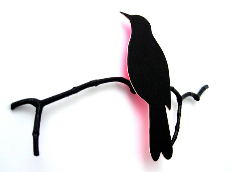 Renna Deluxe Drossel in Schwarz mit Glow in NeonPINK _ Wandobjekt Online