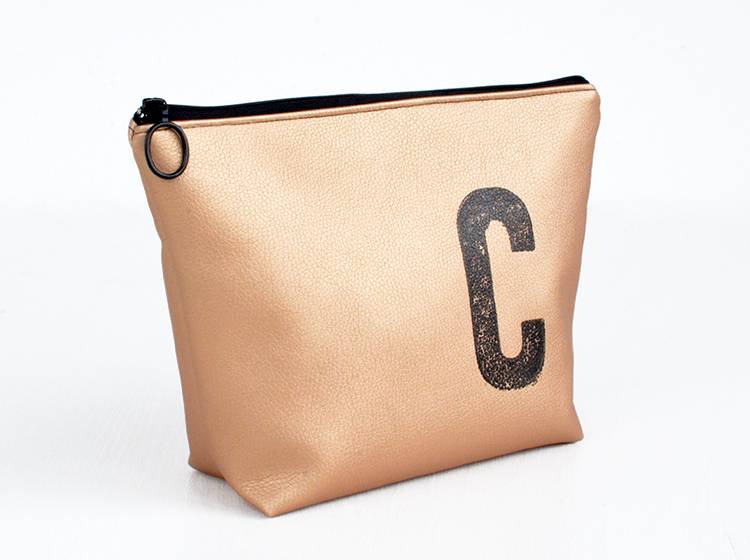 Renna Deluxe Waschtasche Metallic KUPFER mit Buchstabe, vegan Online Outlet