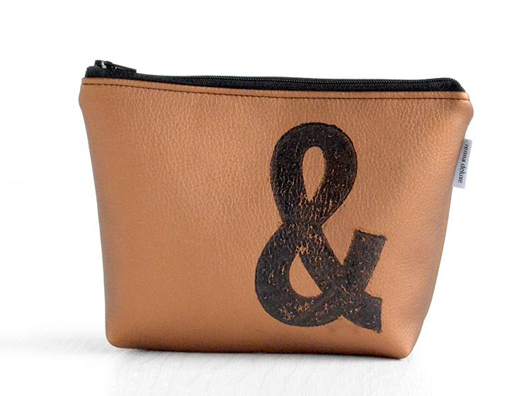 Renna Deluxe Kosmetiktasche Metallic BRONZE mit Buchstabe / vegan Saisonale Angebote