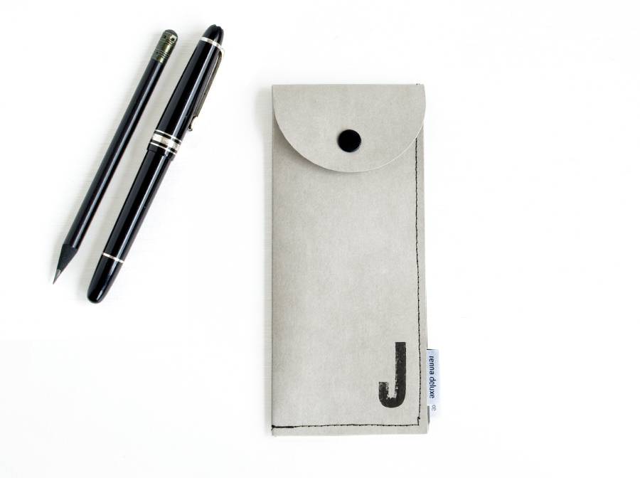 Renna Deluxe Graues Etui für Stifte mit Monogramm vegan Stifteetui Bis zu 55% Rabatt