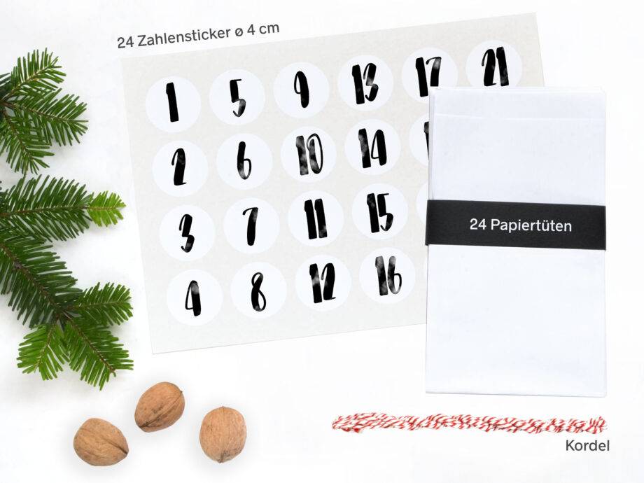 Renna Deluxe Adventskalender Schwarz-Weiß mit Handlettering Super Rabatt