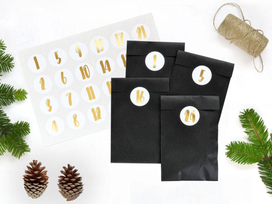 Renna Deluxe Adventskalender Gold metallic mit schwarzen Tüten Hotsell