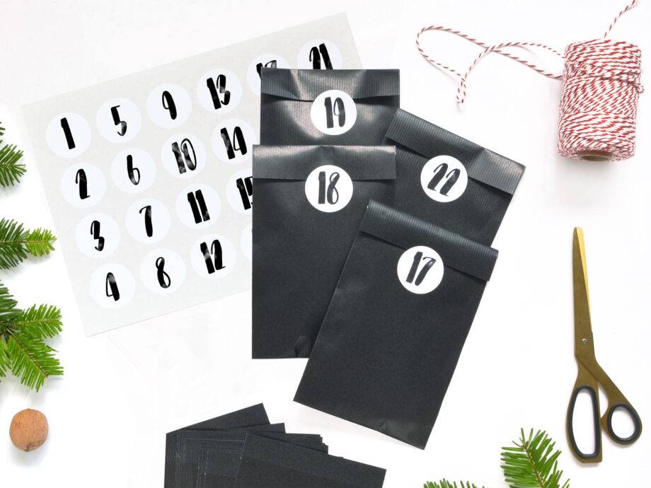 Renna Deluxe Adventskalender Schwarz mit Handlettering für Männer im Angebot