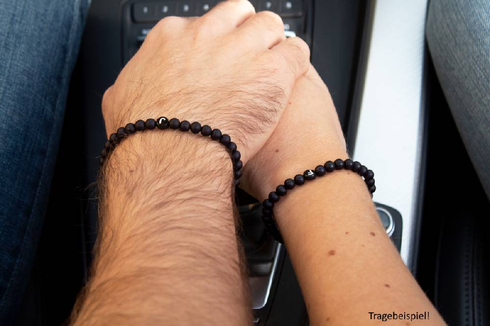 Sadingo Partnerarmband-Set aus schwarzen Acrylperlen Tägliche Deals